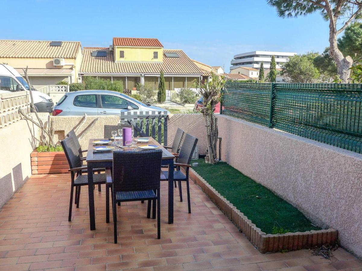 Holiday Home Hameau Des Tamarins-1 By Interhome Le Barcarès Esterno foto