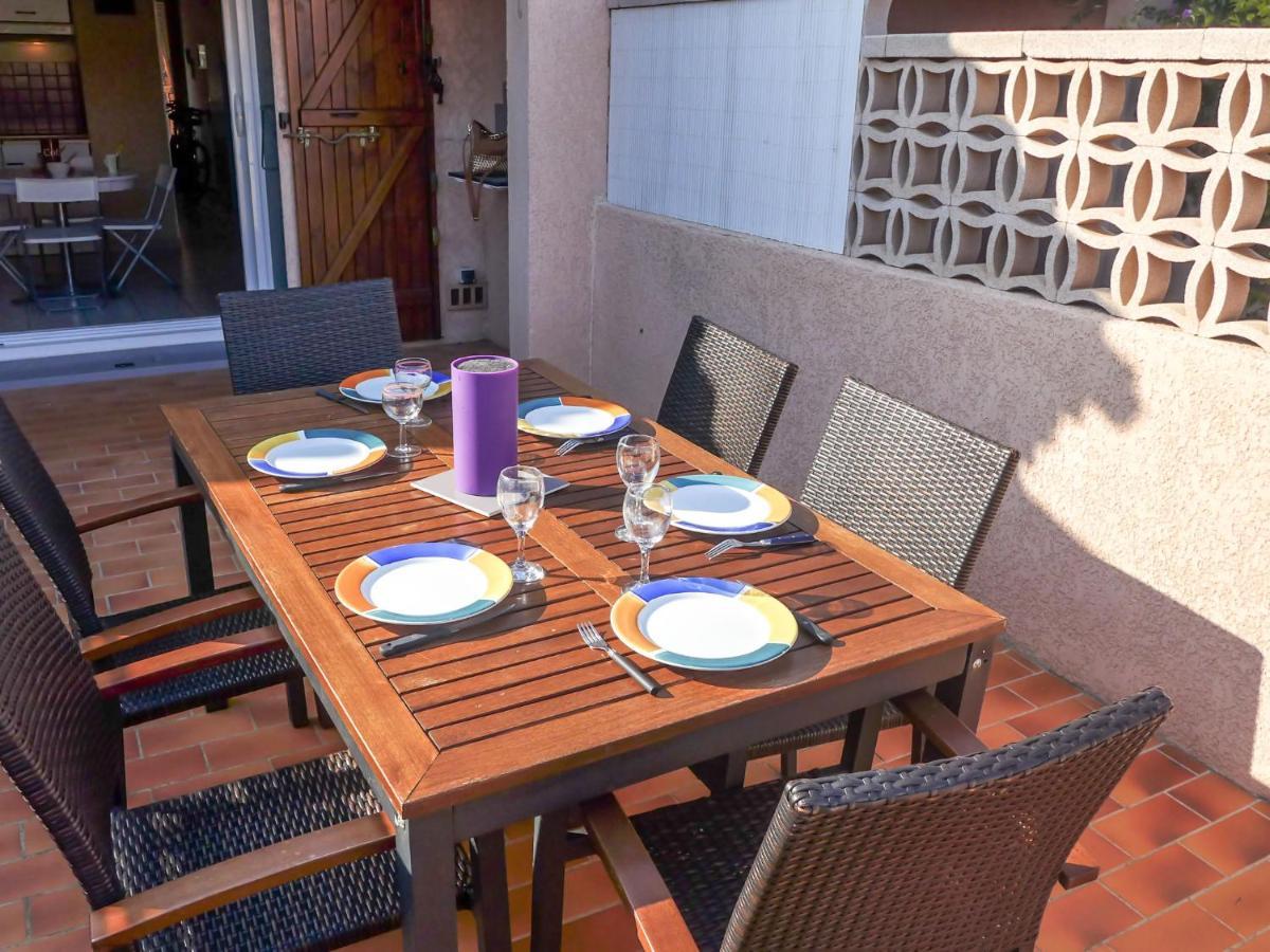 Holiday Home Hameau Des Tamarins-1 By Interhome Le Barcarès Esterno foto